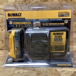 DEWALT 20-Volt MAX POWERSTACK Compact Battery Starter Kit