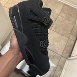 Jordan 4 Retro Black Cat (2025)