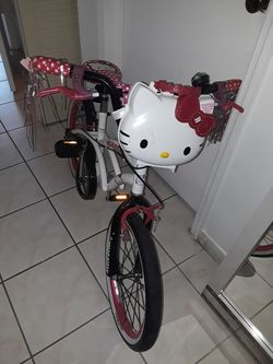 Bicicleta de HELLO KITTY