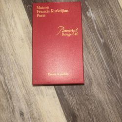 Baccarat Rouge 540 Cologne
