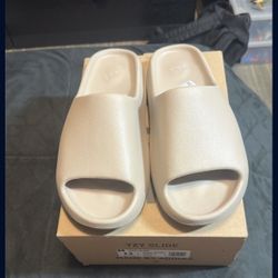 Yeezy Slide Size 12 Pure