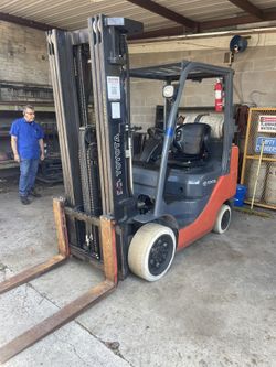 Toyota Forklift 6000 Lb Low Hrs