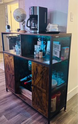 Wine & Coffee bar