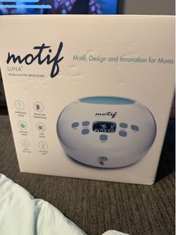 Motif breast pump