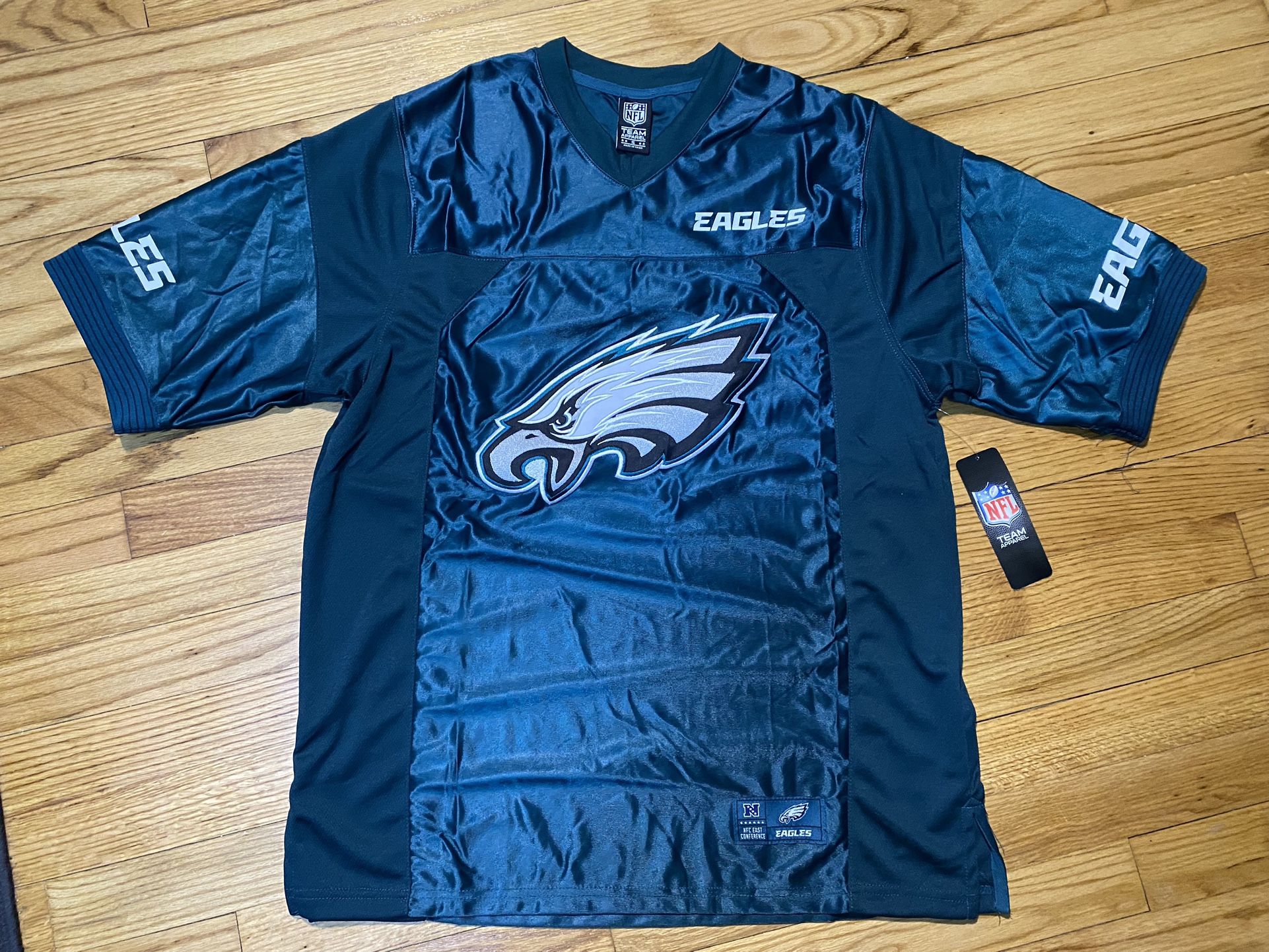 NFL Team Apparel Jersey Dark Green Philadelphia Eagles Men’s sz Small New!