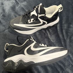Nike Giannis Immortality 3 Mens Size 8.5 White/Black