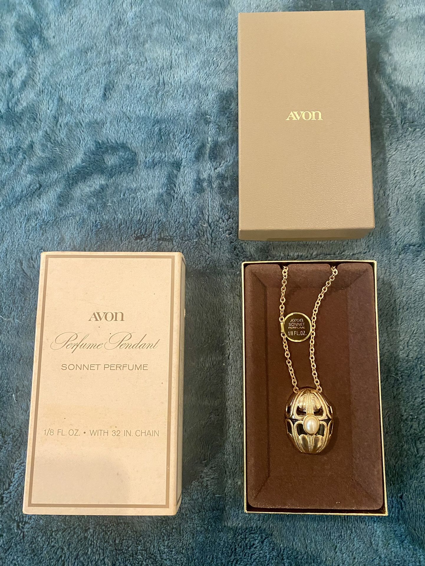 Unused! Vintage Avon Unworn Gold Tone, Sonnet, Perfume Pendant Necklace