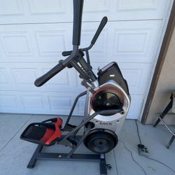 Bow flex Max Trainer M5