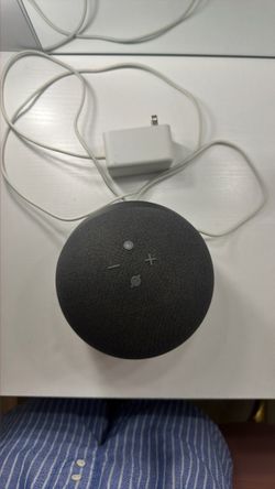Amazon Echo Dot Smart Speaker with Charger