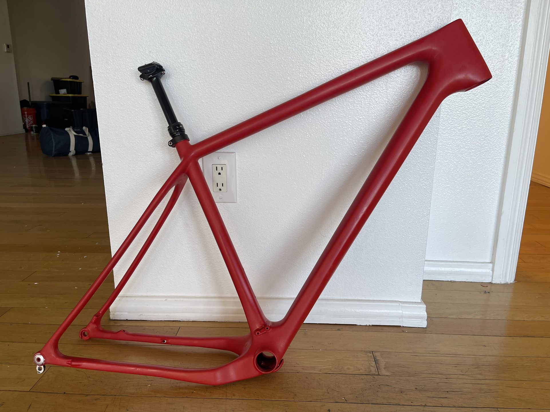 specialized-epic-carbon-frame-for-sale-in-los-angeles-ca-offerup