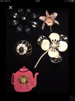 Vintage brooches