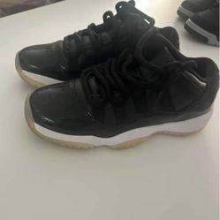 Jordan 11s