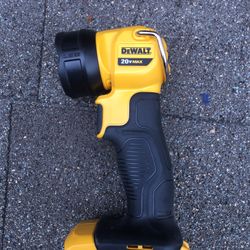 New Flashlight Dewalt