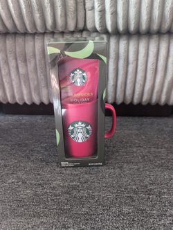 Starbucks Cup & Holiday Blend Medium Roast