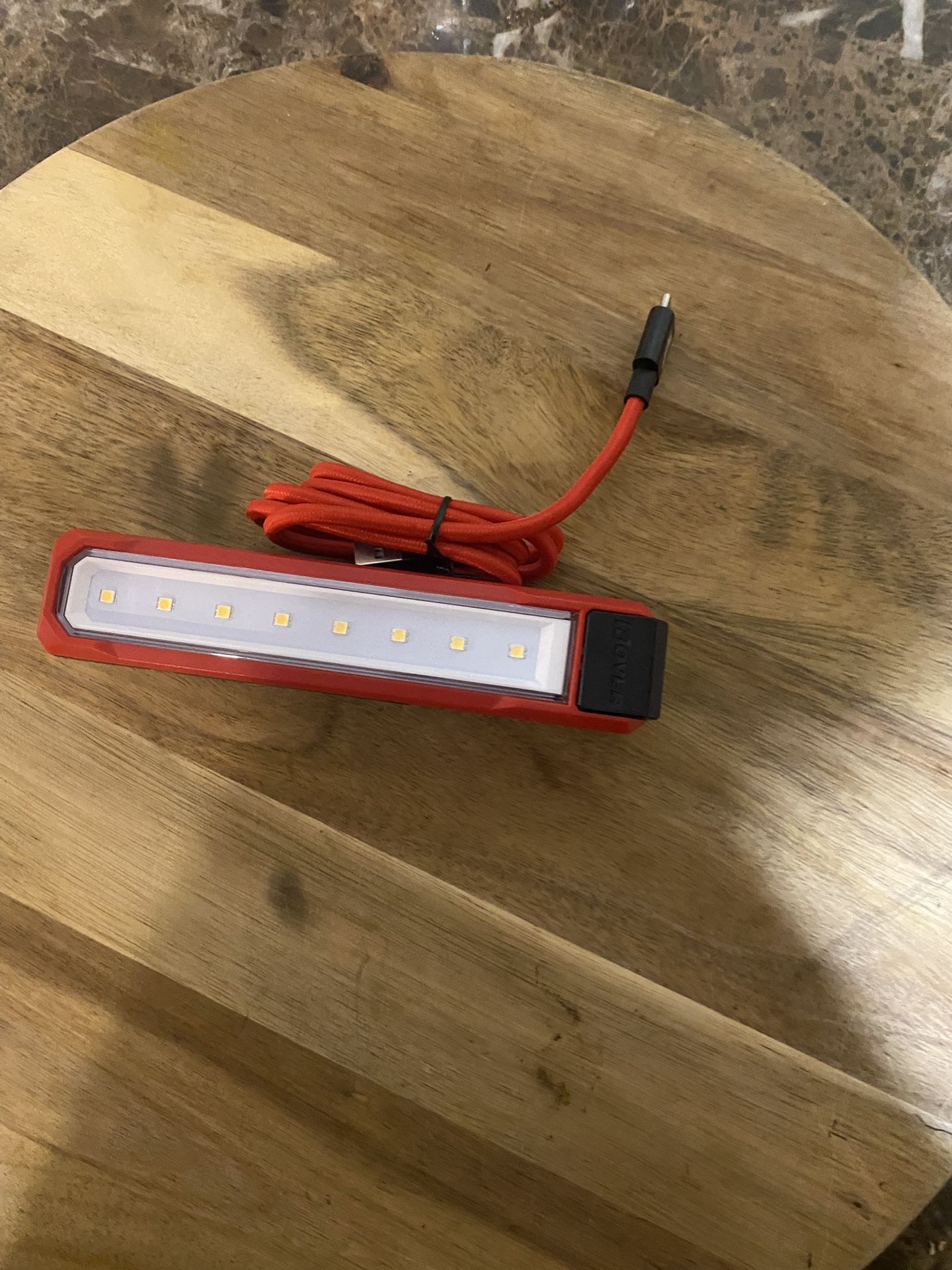 Milwaukee (3) Lights New/nuevo