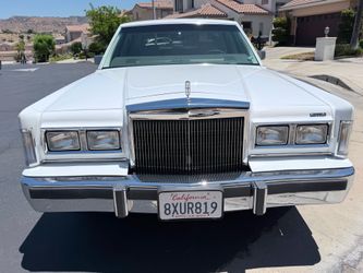 1988 Lincoln Town Car