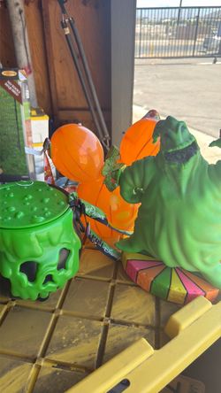 Disney popcorn buckets