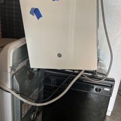 Diswacher  En Negro Y Beige 