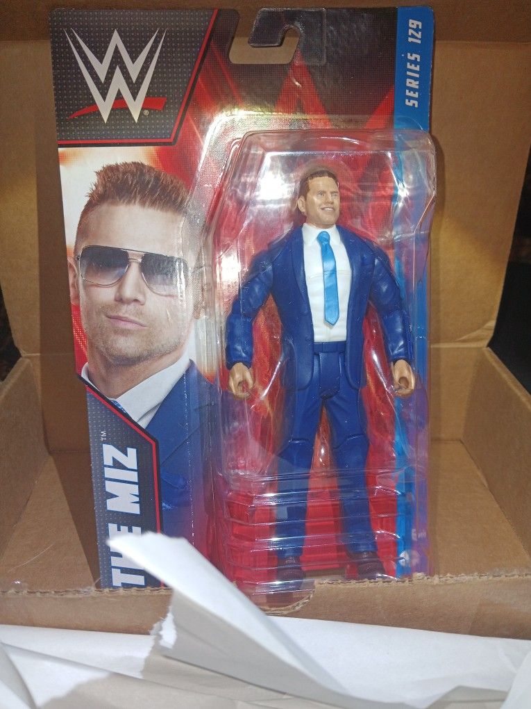 WWE THE MIZ MATTEL series 129 Action Figure (Blue Suit)