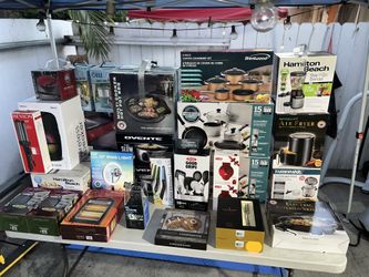 Toaster/Blender/speaker/Pots & Pans/ Kitchen Utensils