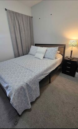 Bedroom set