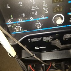 Indudtrial Welder Machine