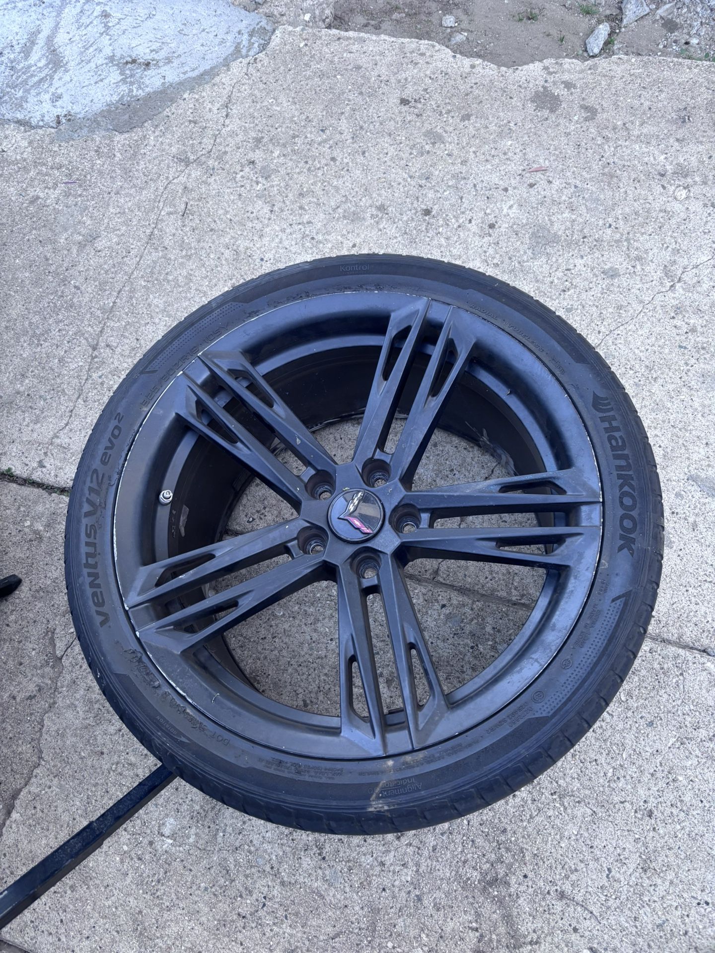 Corvette Rim (throw Any Offer)