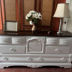 Gorgeous Long Dresser 