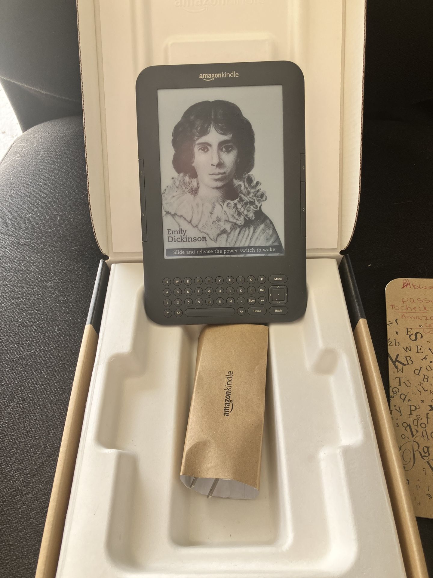 Amazon Kindle 