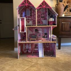 Doll house