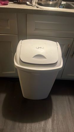 White Plastic Swing-Lid Trash Can