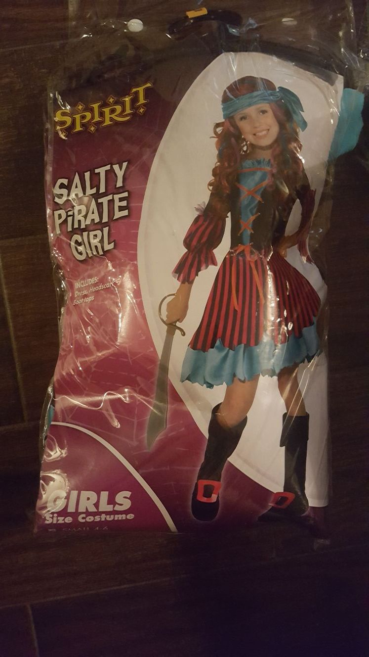 Salty pirate girl. Might trade. Let me know