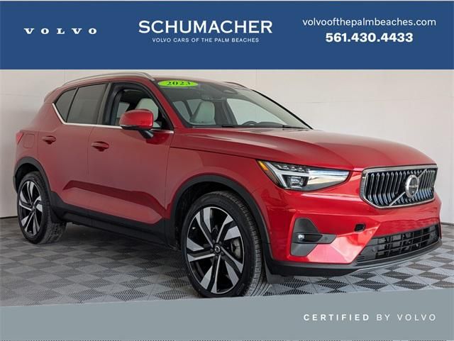 2023 Volvo XC40