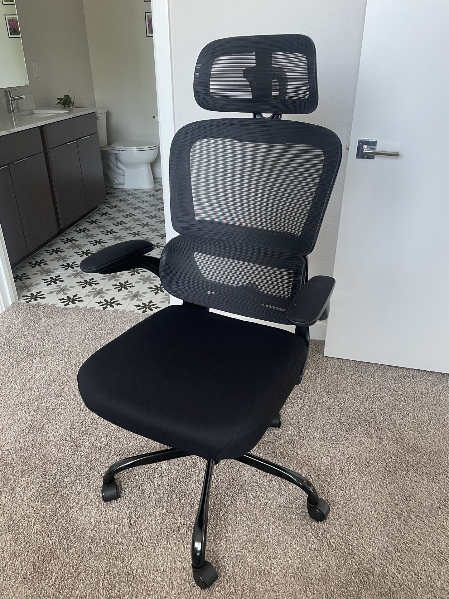 New! Tralt Ergonomic Office Chair