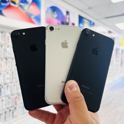 iPhone 7 32GB Unlocked
