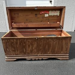 Lane Cedar Chest  1946 Waterfall Model AUTHENTIC