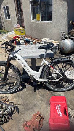 Aventon Level electric bike