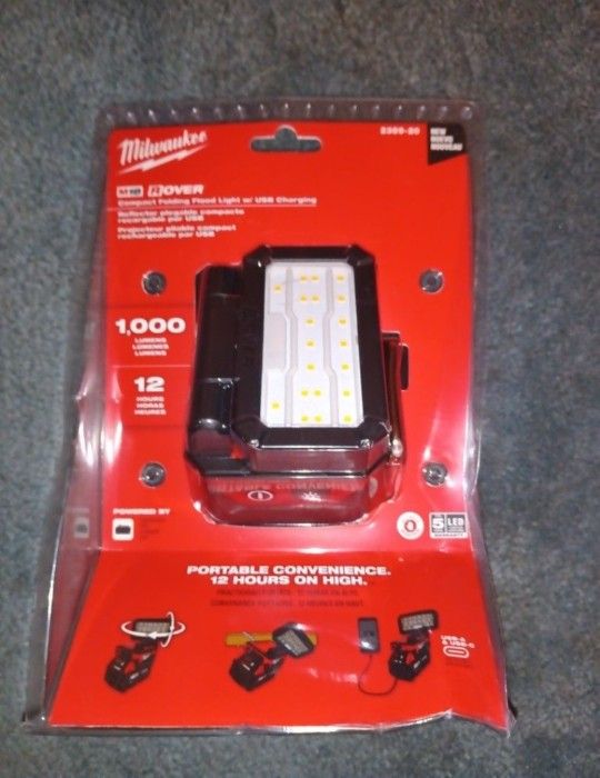 Milwaukee
M18 18-Volt Lithium-Ion Cordless Flood Light