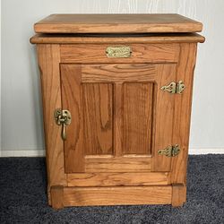  Cabinet, TV Stand, Rotating Top - White Clad