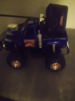 Brand new just to get out of box comes with all the accessories
