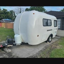 2006 Egg Camper available for $800.