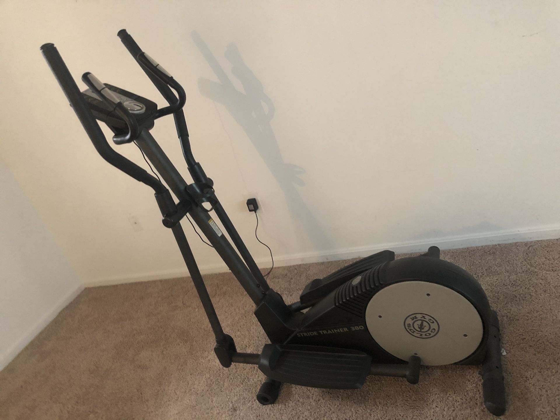 Gold’s Gym Stride Trainer 380