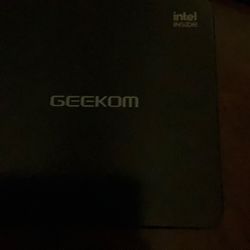 GEEKOM Mini Pc 