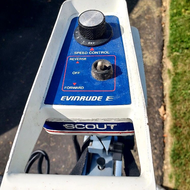 Evinrude outboard motor. Electric.
