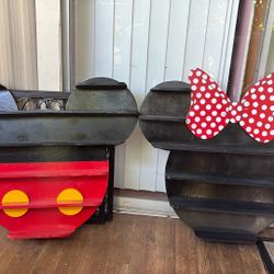 Minnie And Mickey Mouse Shelf