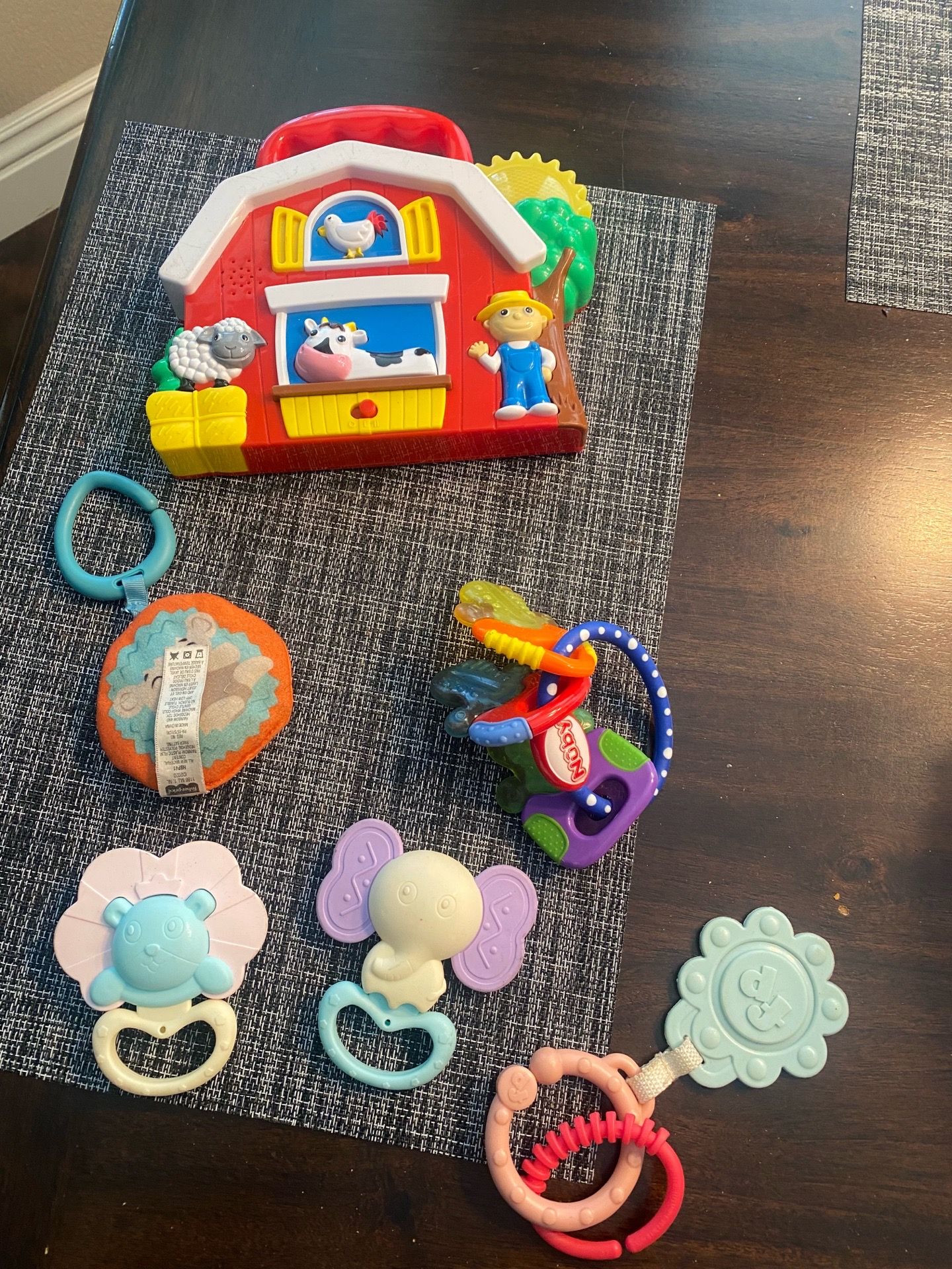 Farm toy with rattles