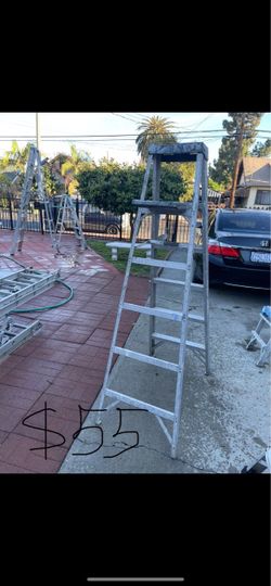 Excellent condition 6 feet in more sizes available aluminum ladder’s