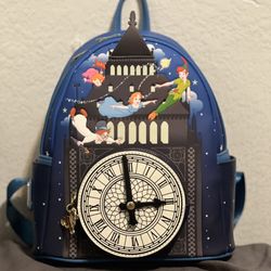 Peter Pan Loungefly Big Ben Glow In The Dark Mini Backpack