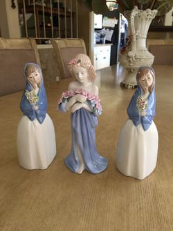 Figurines