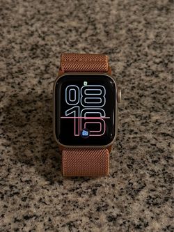 Apple Watch SE (GPS) (2nd Generation)